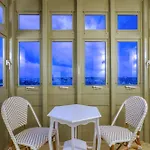 Luxury Traditional 3 Bedroom With Balcony And Sea View Ldem1-6 * Valletta