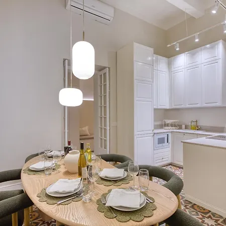 Appartamento Luxury Traditional 3 Bedroom With Balcony And Sea View Ldem1-6