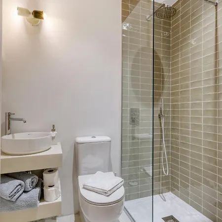 Luxury Traditional 3 Bedroom With Balcony And Sea View Ldem1-6 Appartamento La Valletta