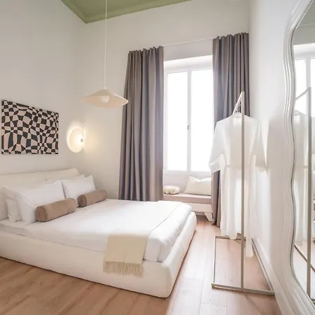Luxury Traditional 3 Bedroom With Balcony And Sea View Ldem1-6